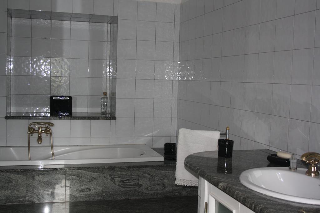 Cascina Ciosse B&B Grognardo Chambre photo